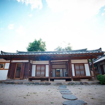 فندق Seoakseowon كَونتو المظهر الخارجي الصورة